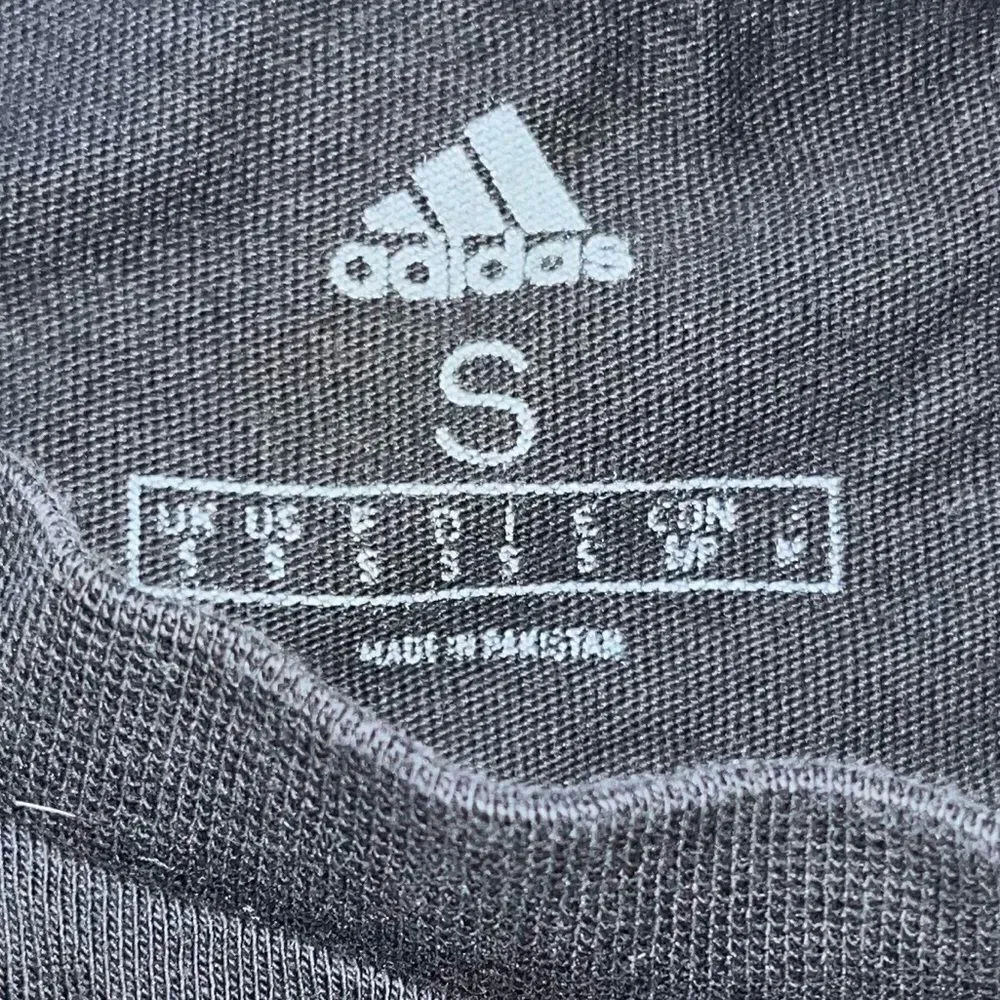 Adidas Gold logo tee